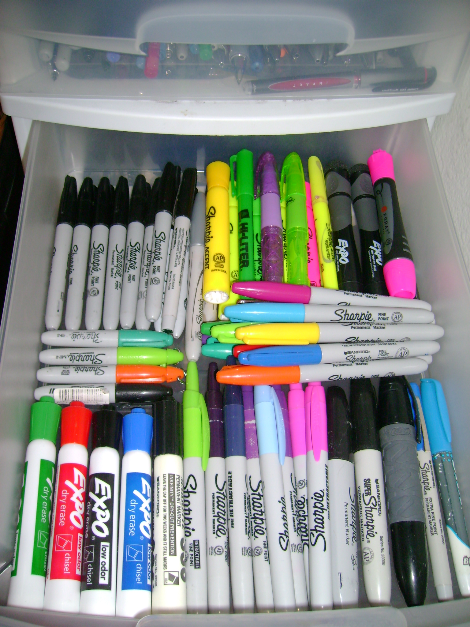 some of my favorite office supplies: sharpie permanent markers :)